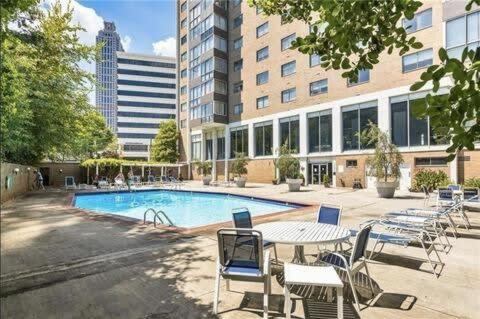 Heart Atl Downtown High Rise 2B2B Condo Lm2206 Atlanta Eksteriør billede